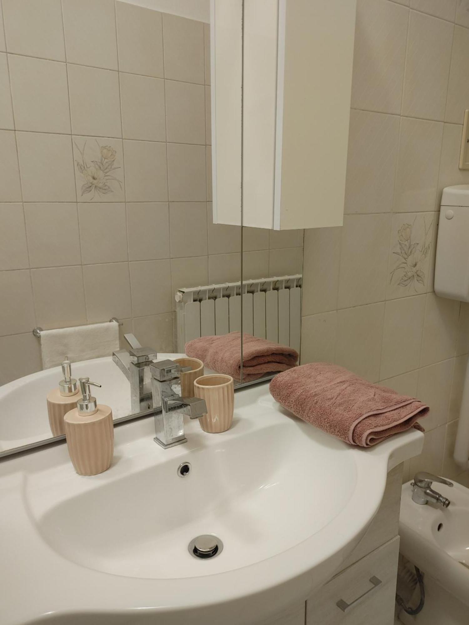 Mazzini Apartment - The V Collection Turate Luaran gambar