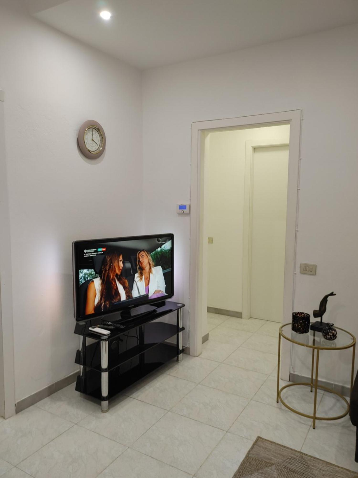 Mazzini Apartment - The V Collection Turate Luaran gambar