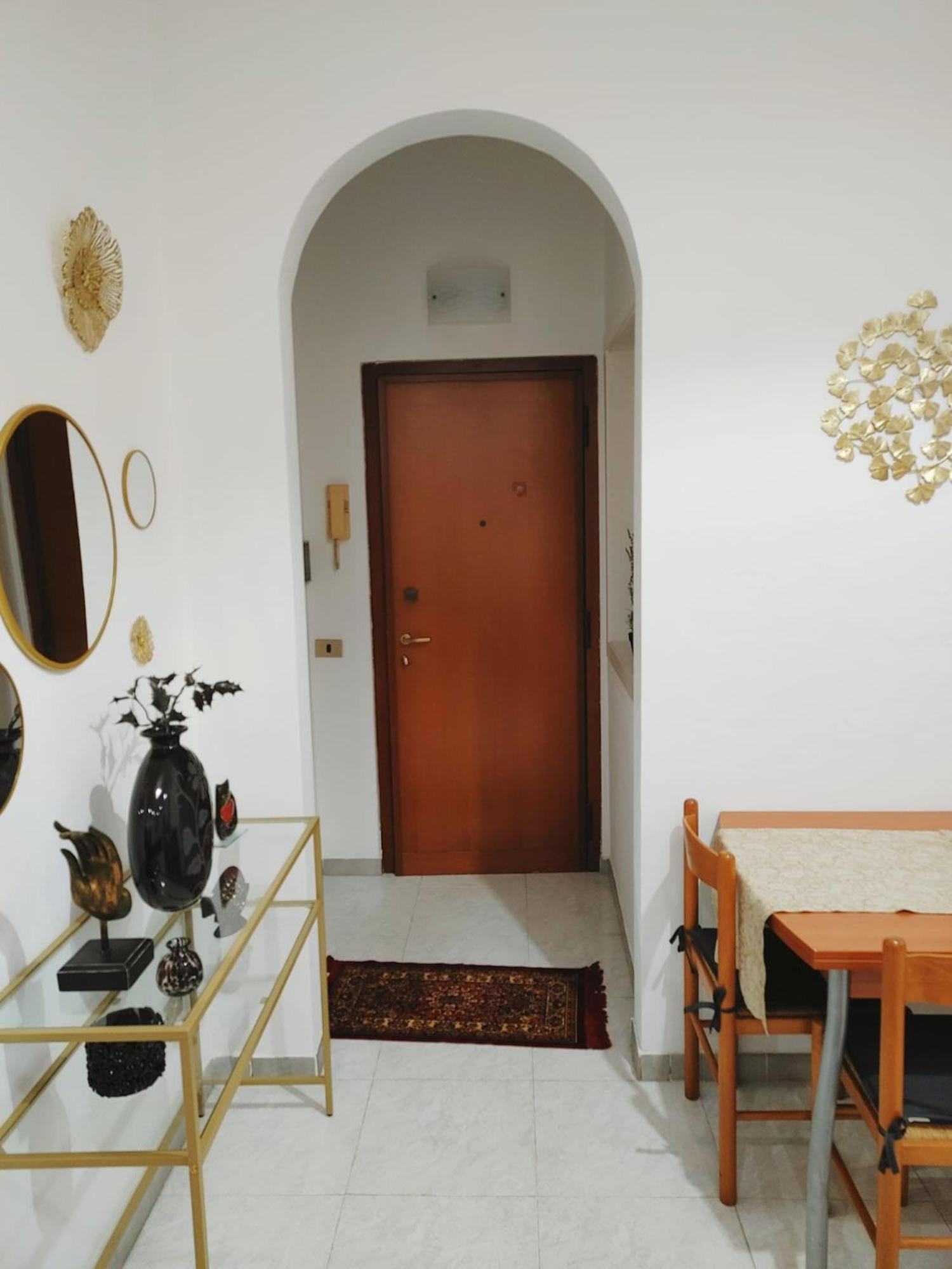 Mazzini Apartment - The V Collection Turate Luaran gambar